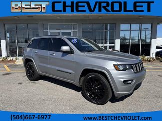 Used 2020 Jeep Grand Cherokee Altitude video 1
