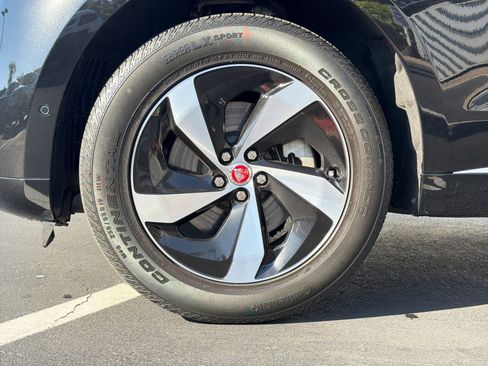 Used 2021 Jaguar F-PACE S image 12