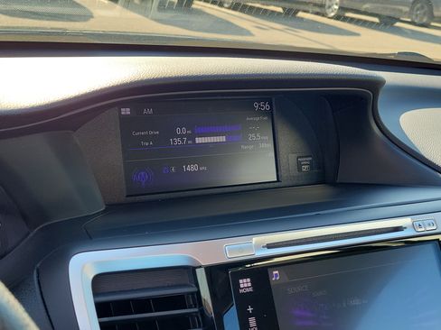 Used 2016 Honda Accord EX image 25