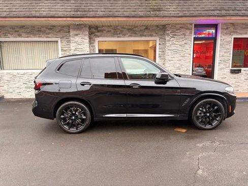 Used 2024 BMW X3 sDrive30i w/ M Sport Package RWD image 4