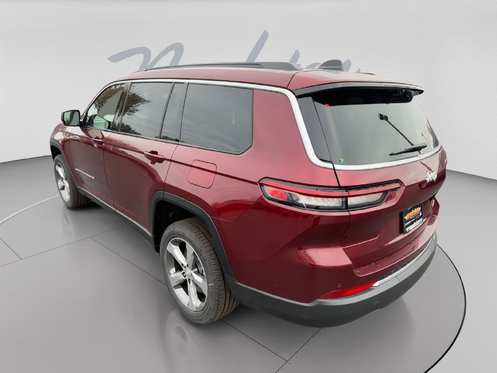 Used 2025 Jeep Grand Cherokee L Limited w/ Luxury Tech Group II RWD image 6
