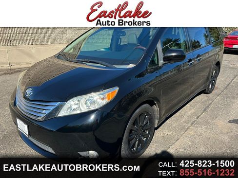 Used 2012 Toyota Sienna Limited w/ Premium Pkg AWD/4WD image 1