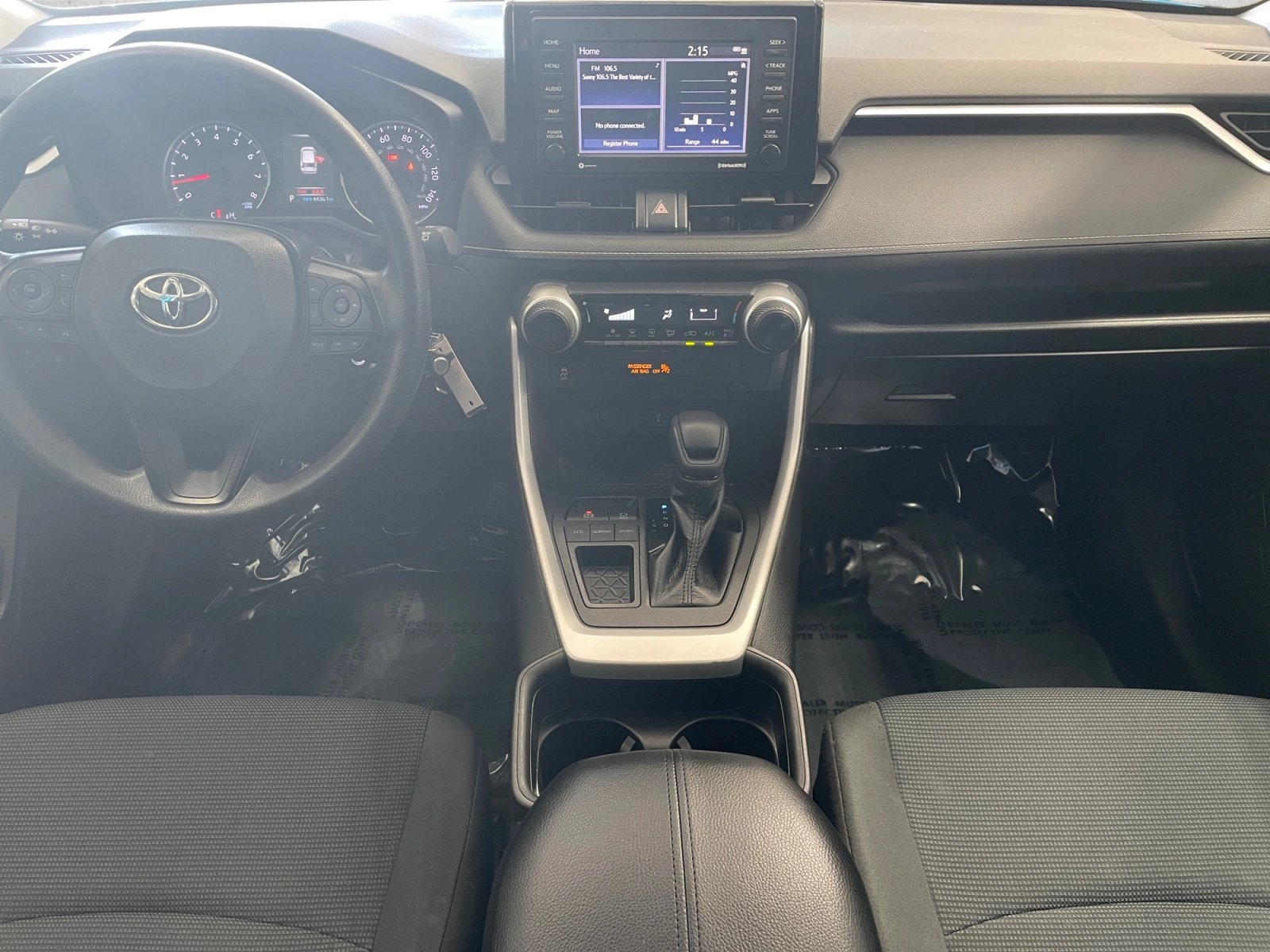 Used 2021 Toyota RAV4 LE w/ Carpet Mat Package (TMS) FWD image 20