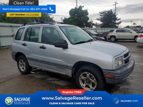 Used 1999 Chevrolet Tracker 4WD w/ Preferred Equipment Group 2 image 5
