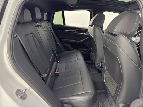 Used 2023 BMW X4 xDrive30i w/ Premium Package image 44