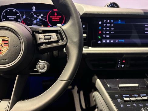 Certified 2026 Porsche Cayenne Coupe image 15