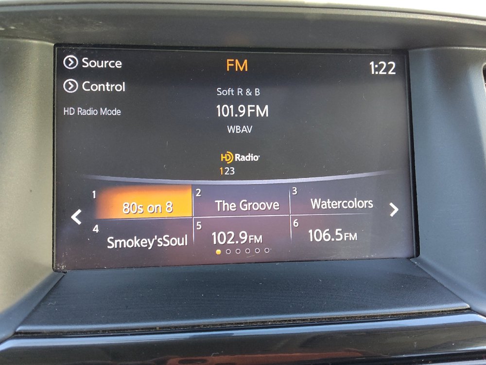 Used 2019 Nissan Pathfinder S AWD/4WD image 25