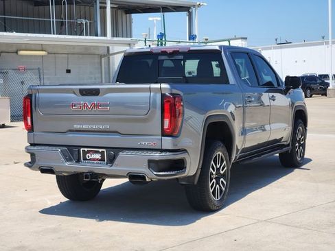 Used 2021 GMC Sierra 1500 AT4 w/ AT4 Premium Package AWD/4WD image 5