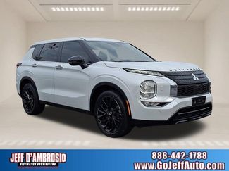 Used 2022 Mitsubishi Outlander SEL Black Edition AWD/4WD video 1