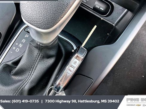 Used 2024 Kia Soul LX FWD image 9