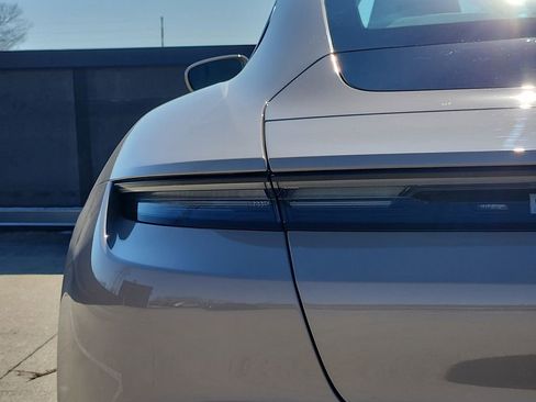 Certified 2022 Porsche Taycan image 10