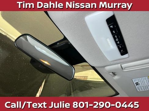 Used 2024 Nissan Versa SV FWD image 31