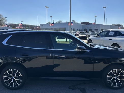 Used 2025 BMW X3 xDrive30i image 11