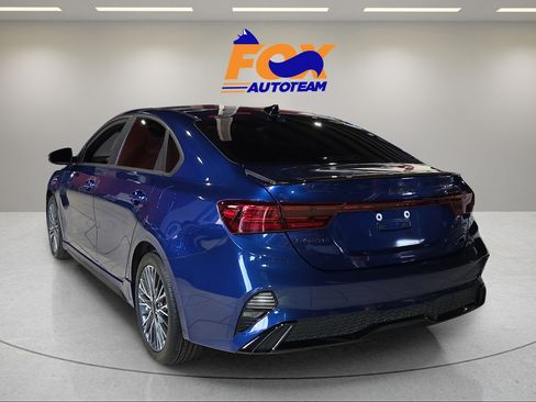 Used 2024 Kia Forte GT-Line FWD image 3