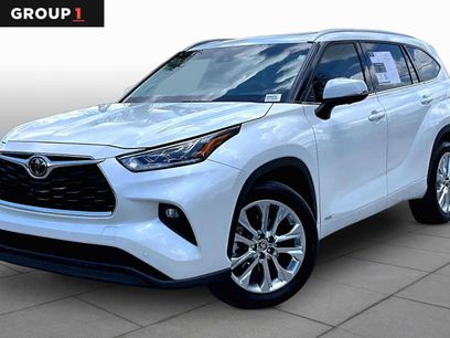 Used 2025 Toyota Highlander Limited