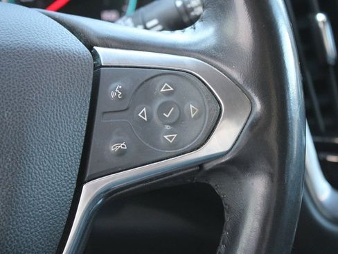 Used 2018 Chevrolet Traverse LT image 14