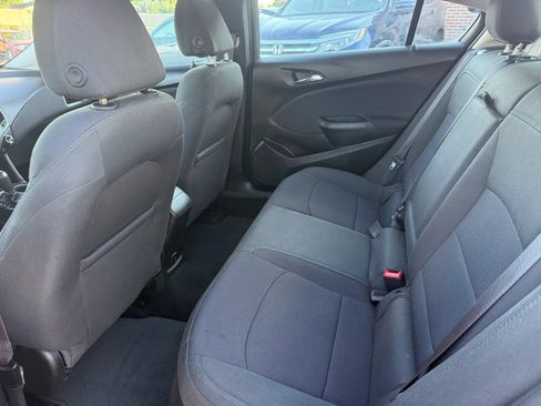 Used 2017 Chevrolet Cruze LT w/ Convenience Package FWD image 13