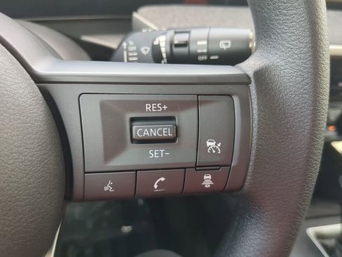 New 2026 Nissan Kicks SV w/ Charging Package FWD image 24