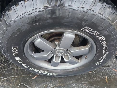 Used 2013 Nissan Titan PRO-4X w/ Pro-4x Premium Utility Pkg image 10