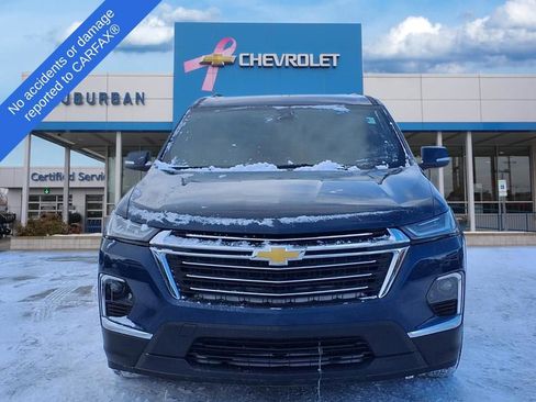 Used 2023 Chevrolet Traverse LT w/ LPO, Floor Liner Package image 2