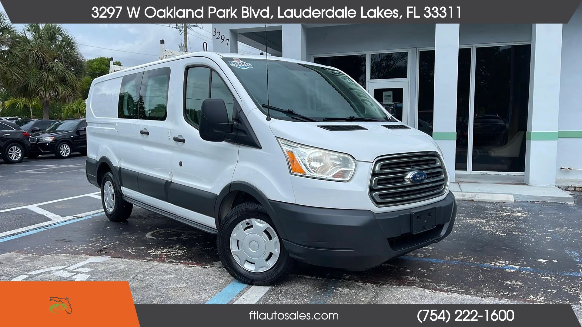 Used 2015 Ford Transit 150 130 Low Roof w/ Exterior Upgrade Package RWD image 2