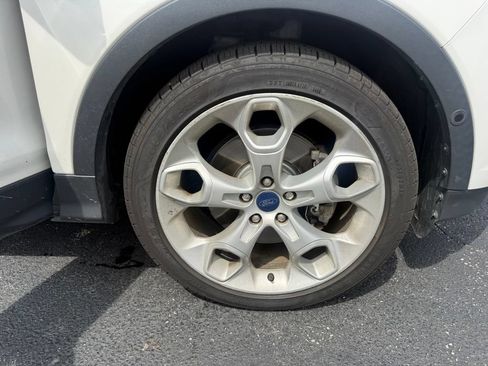 Used 2016 Ford Escape Titanium w/ Equipment Group 301A AWD/4WD image 52