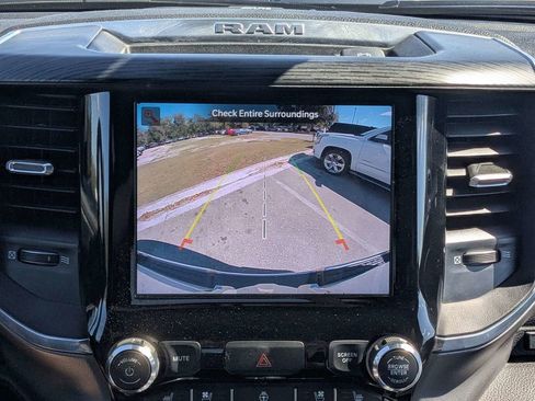 Used 2024 RAM 1500 Laramie RWD image 30
