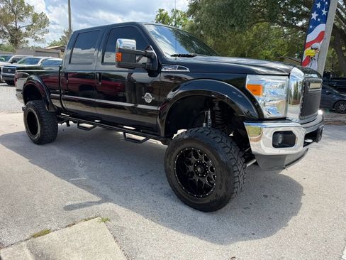 Used 2014 Ford F250 Lariat w/ Chrome Package AWD/4WD image 3