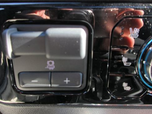 New 2026 GMC Sierra 1500 SLT w/ SLT Premium Plus Package image 20