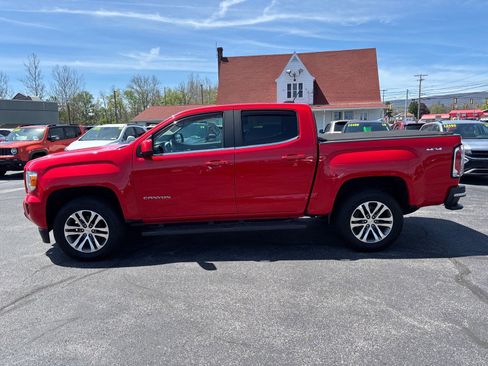 Used 2016 GMC Canyon SLE w/ SLE Convenience Package AWD/4WD image 4