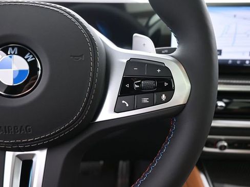 New 2026 BMW X6 M60i image 2