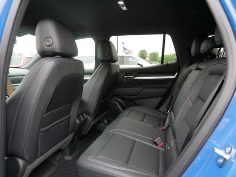 New 2026 GMC Terrain Elevation w/ Elevation Premium Package AWD/4WD image 8