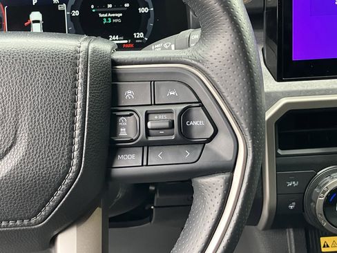 Used 2025 Toyota 4Runner Trailhunter AWD/4WD image 22