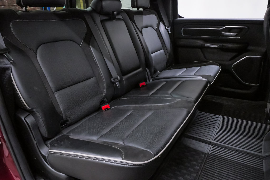 Used 2024 RAM 1500 Laramie RWD image 12