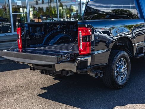 Used 2025 Ford F350 Lariat w/ Camper Package AWD/4WD image 9