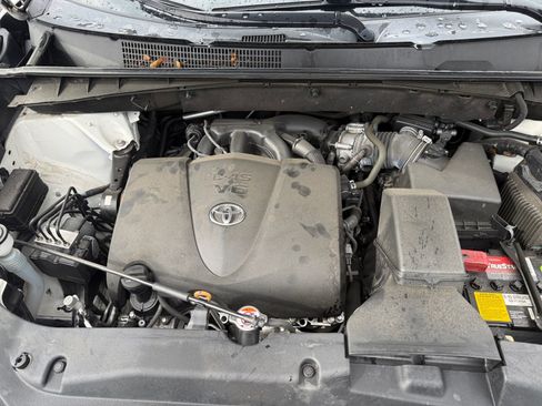 Used 2018 Toyota Highlander Limited AWD/4WD image 20