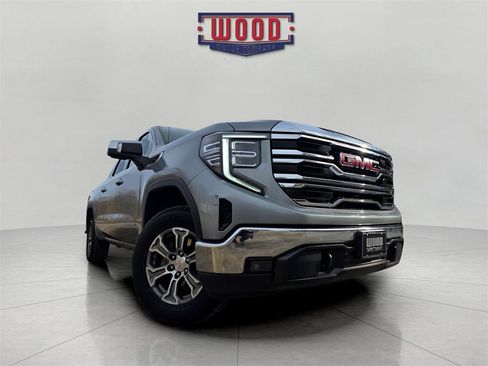 Used 2024 GMC Sierra 1500 SLT image 7