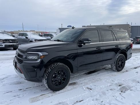Used 2022 Ford Expedition Timberline image 6