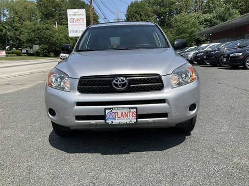 Used 2008 Toyota RAV4 4WD image 2