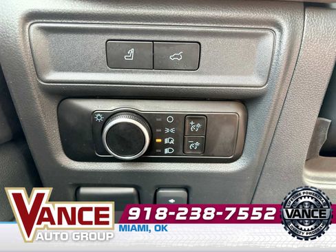 Used 2023 Ford Expedition Max XLT AWD/4WD image 34