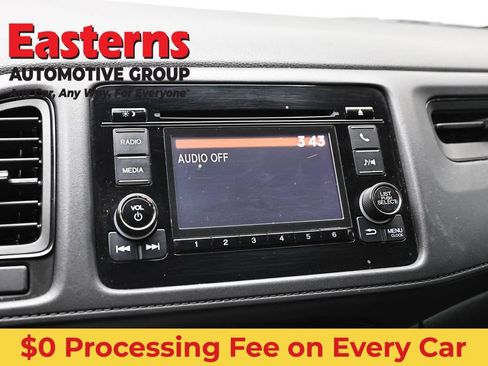 Used 2020 Honda HR-V LX image 17