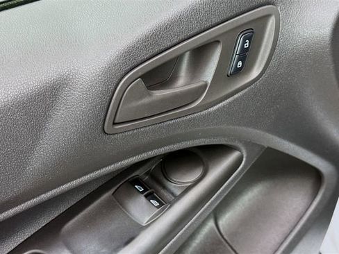 Used 2015 Ford Transit Connect XL image 16