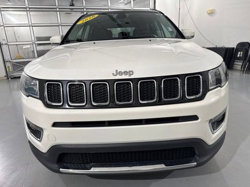 Used 2020 Jeep Compass Limited AWD/4WD image 2