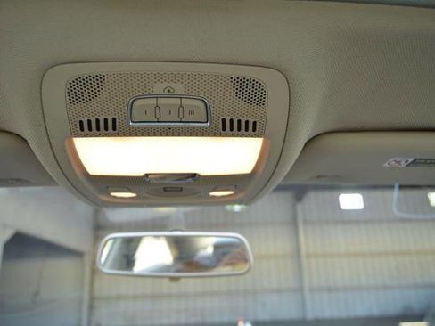 Used 2010 Audi A5 2.0T Premium image 27