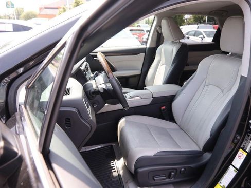 Used 2016 Lexus RX 350 FWD w/ Premium Package image 10