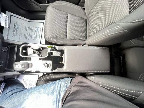 New 2026 Mitsubishi Outlander ES image 21