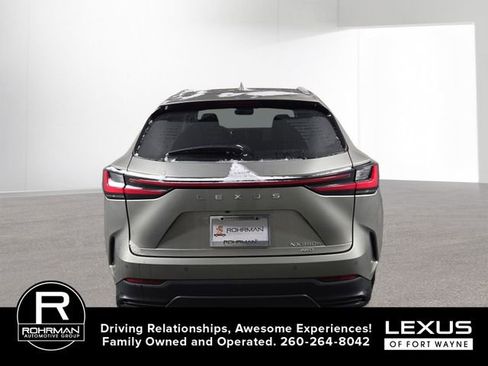 Used 2025 Lexus NX 350h AWD w/ Premium Package image 8