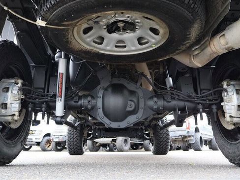 Used 2025 GMC Sierra 3500 AT4 w/ AT4 Premium Plus Package AWD/4WD image 41