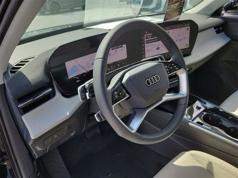 New 2026 Audi Q3 quattro 2.0T image 7