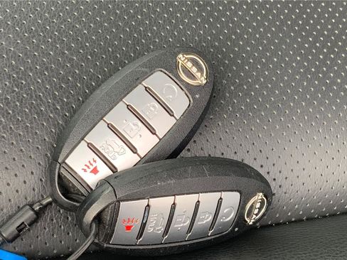 Used 2024 Nissan Murano SL image 37